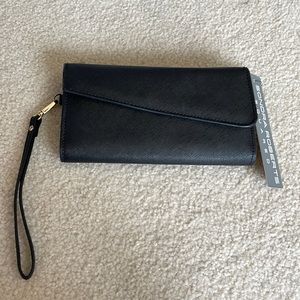 New Sondra Roberts Squared Wristlet